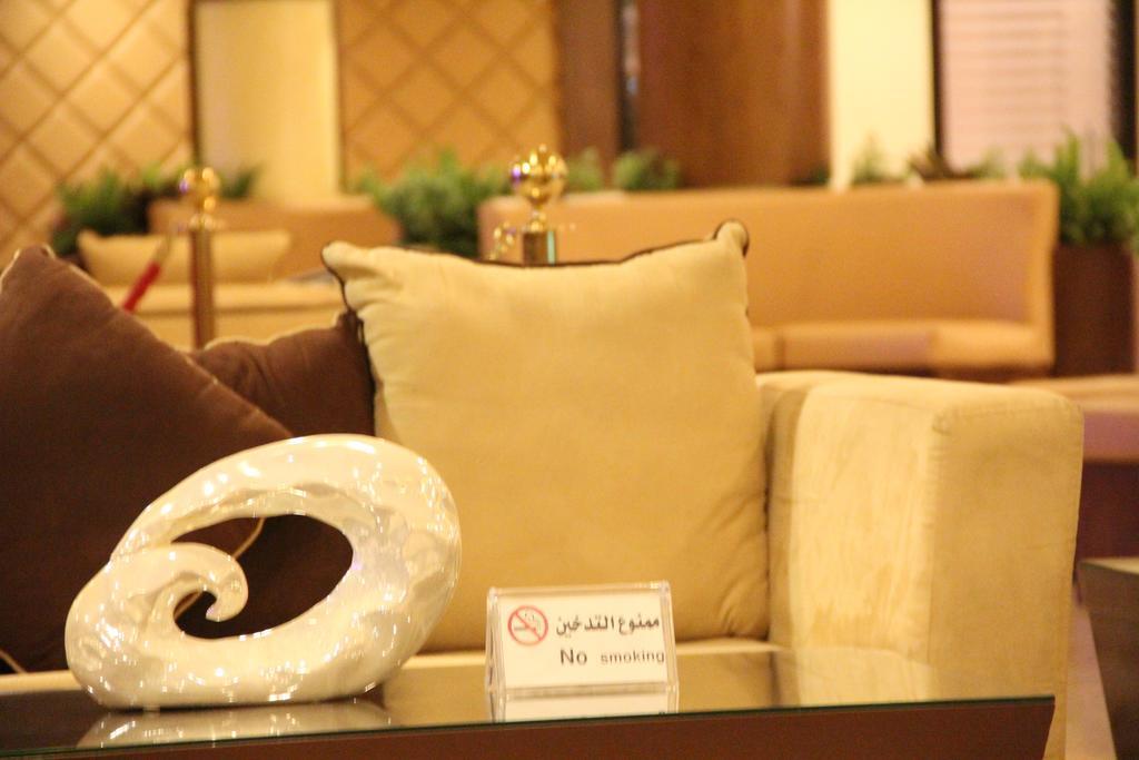 Towlan Hotel Suites 1 Riyadh Exteriör bild