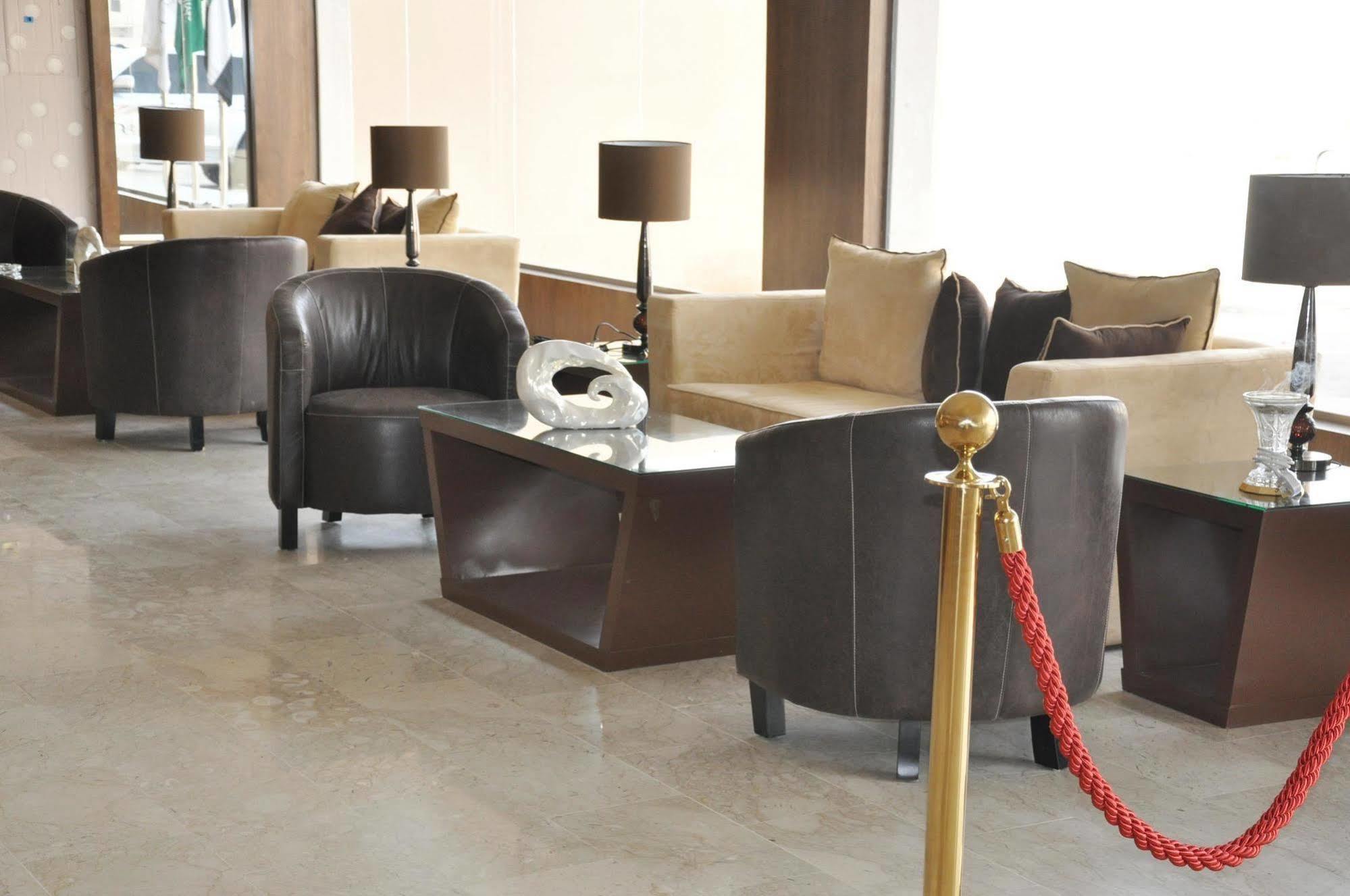 Towlan Hotel Suites 1 Riyadh Exteriör bild